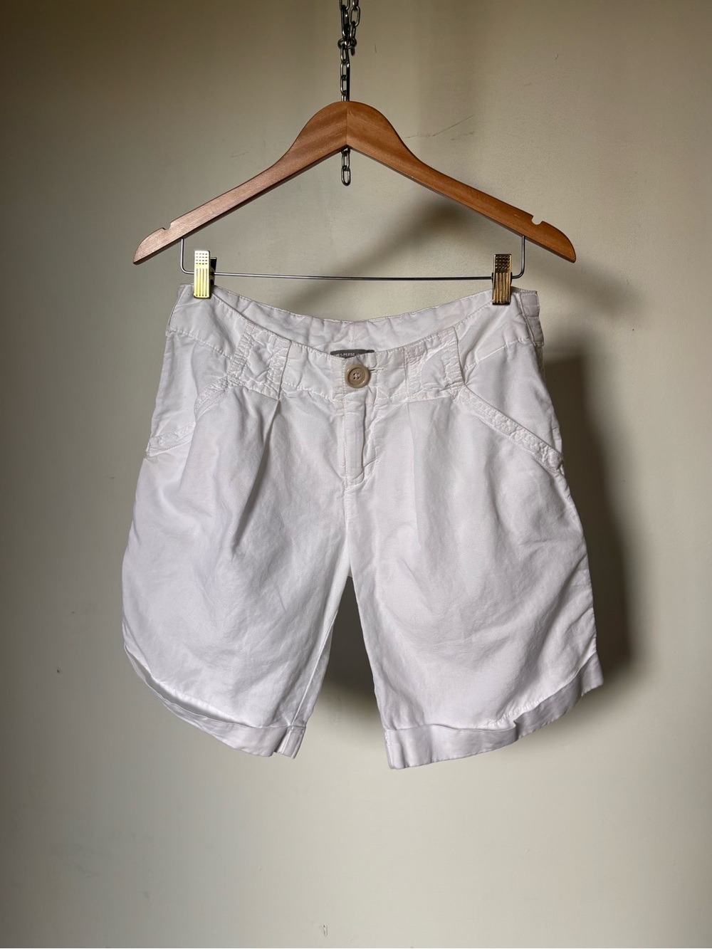 James Perse Drop Waist White Cotton Bermuda Shorts - Picture 14 of 15